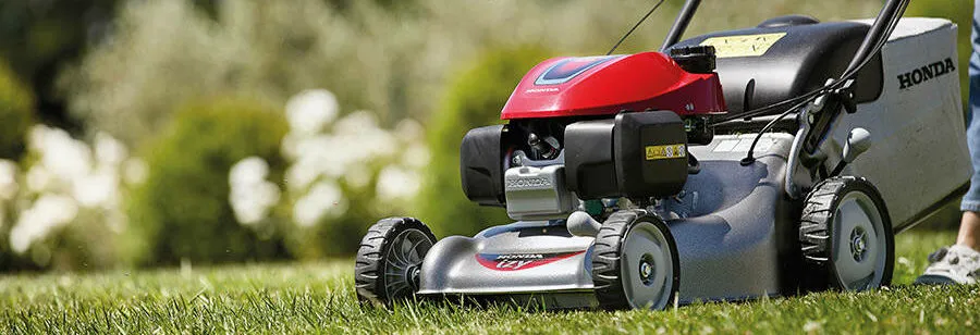 Boisko ze sztuczną nawierzchnią